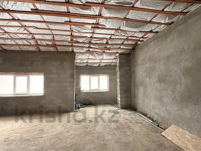 3-бөлмелі пәтер · 105 м² · 8/8 қабат, 19-й мкр 45, 45/1, 45/2, 45/3, бағасы: 15 млн ₸ в Актау