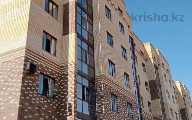 2-комнатная квартира · 80.5 м² · 3/5 этаж, мкр.Батыс-2 54Б за 24 млн ₸ в Актобе — фото 6
