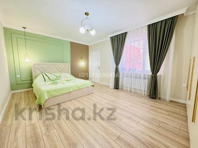 Отдельный дом · 5 комнат · 186 м² · 2.5 сот., мкр Казахфильм, Тауасарулы 25 — Тауасарулы 25 за ~ 122.7 млн ₸ в Алматы, Бостандыкский р-н