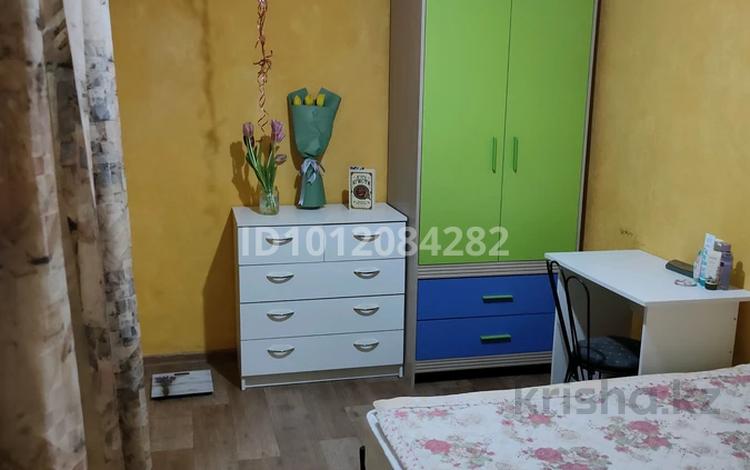 2 бөлме · 42 м² · 3/4 қабат, Попова 15 — Р-н Есентая, КазГУ, бағасы: 150 000 ₸ в Алматы, Бостандыкский р-н — фото 2