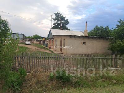 Часть дома · 4 комнаты · 140 м² · 10 сот., Айтеке би 14 — Ж.Ташенова за 13 млн ₸ в Ботакаре