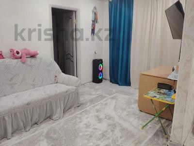 2-комнатная квартира · 42.6 м² · 1/3 этаж, Рыскулова 17 за 13.9 млн 〒 в Семее