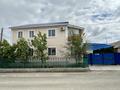 Отдельный дом · 5 комнат · 230 м² · 8.5 сот., Кенен Азербаева 53 за 75 млн ₸ в Атырау, мкр Ак депо