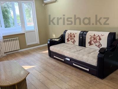 3-бөлмелі пәтер · 62 м² · 2/5 қабат, проспект абая 86, бағасы: 250 000 ₸ в Уральске