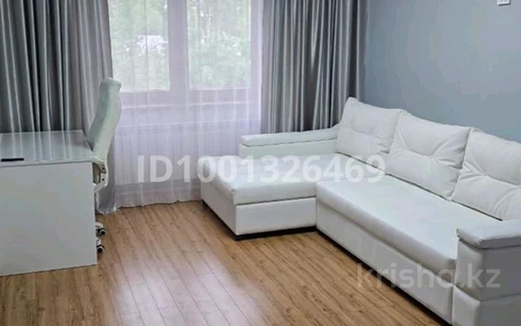 2-комнатная квартира · 45 м² · 6/9 этаж, мкр Казахфильм 46 — Есиналиева за 330 000 ₸ в Алматы, Бостандыкский р-н — фото 2