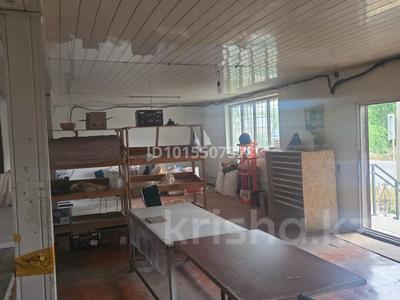 Магазины и бутики · 135 м² за 32.5 млн ₸ в 