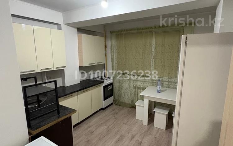 1-комнатная квартира · 38 м² · 4/5 этаж, мкр Шугыла алтын орда 6/26 — Ул. Алтын орда 6/26 за 180 000 ₸ в Алматы, Наурызбайский р-н — фото 2
