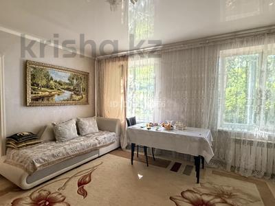 2-бөлмелі пәтер · 54 м² · 1/2 қабат, Театральная 4, бағасы: 9 млн ₸ в Таразе