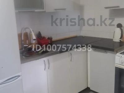 3-комнатная квартира · 60 м² · 1/3 этаж, мкр Уркер, ул. Нуркена Абдирова 54 — Достоевского за 180 000 〒 в Астане, Нура р-н