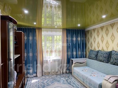 3-комнатная квартира · 68 м² · 1/5 этаж, Бауыржан Момышулы 66/1 за 15 млн 〒 в Темиртау