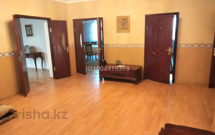 Жеке үй · 5 бөлме · 240 м² · 8 сот., Жетысай, бағасы: 300 000 〒 в Кыргауылдах — фото 2