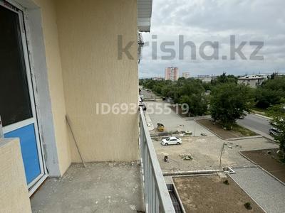 1-комнатная квартира, 36 м², 5/5 этаж, Кабанбай Батыра 186 за 10.3 млн 〒 в Талдыкоргане, мкр Жетысу