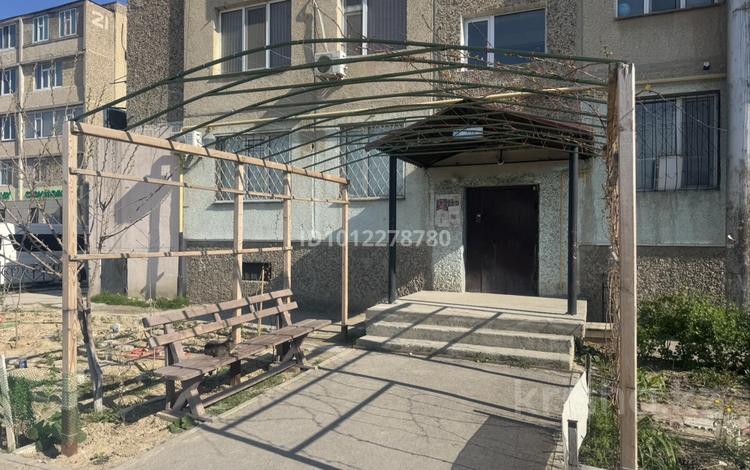 1-комнатная квартира · 40 м² · 2/5 этаж, 8-й мкр. 22 за 11 млн ₸ в Актау, 18-й мкр  — фото 2