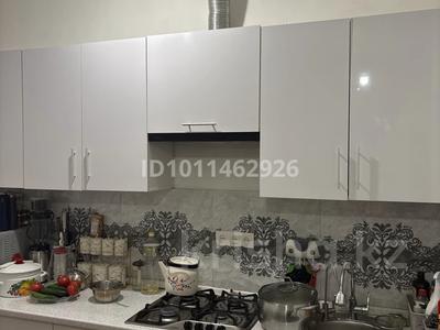Жеке үй · 4 бөлме · 72 м² · 8 жүзд., Береке 134 — Магазин Томирис, бағасы: 28 млн ₸ в Долане