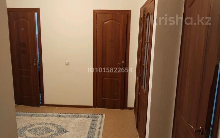 3-комнатная квартира · 75 м² · 4/5 этаж, мкр Улы Дала 31 за 150 000 ₸ в Таразе — фото 2