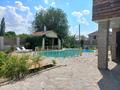Дом · 3 комнаты · 250 м², Строитель 54 за 150 000 〒 в Актобе, жилой массив Кирпичный — фото 12