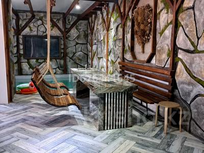 Дом · 3 комнаты · 250 м², Строитель 54 за 99 000 〒 в Актобе, жилой массив Кирпичный