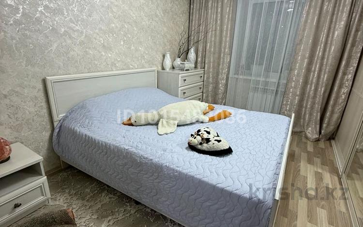 2-комнатная квартира · 46.5 м² · 1/5 этаж, мкр Фёдоровка , Молокова 94 за 20 млн ₸ в Караганде, Казыбек би р-н — фото 2