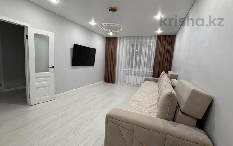 3-бөлмелі пәтер · 87 м² · 5/5 қабат, Центральный микрорайон 24в, бағасы: 40.3 млн ₸ в Кокшетау — фото 2