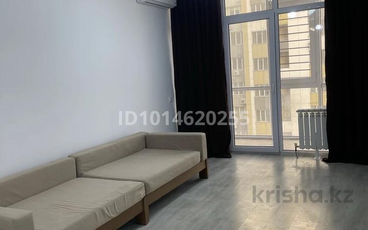 3-бөлмелі пәтер · 71 м² · 6/12 қабат, Кошкарбаева, бағасы: 60 млн ₸ в  — фото 2