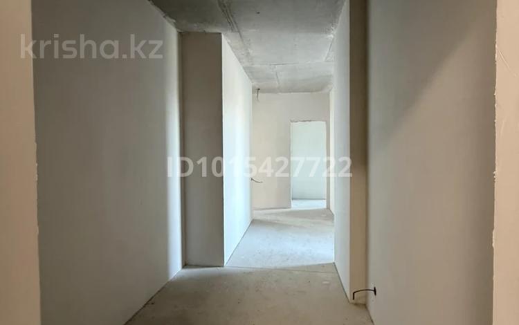 4-комнатная квартира · 123 м² · 4/9 этаж, Е 117 55 за 64 млн ₸ в Астане, Есильский р-н — фото 2