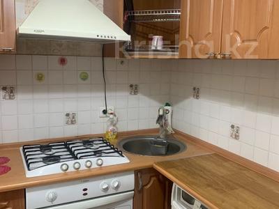 2-комнатная квартира · 43 м² · 2/4 этаж, мкр №6 за 29 млн ₸ в Алматы, Ауэзовский р-н