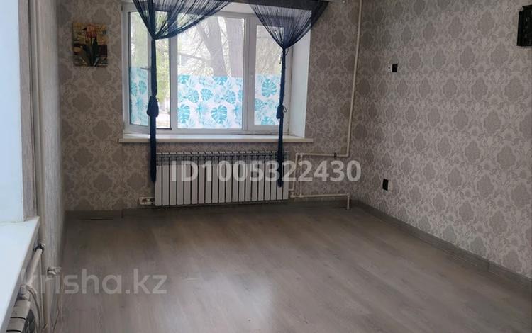 1-бөлмелі пәтер · 29 м² · 1/5 қабат, мкр 8 72 — Школа 1, бағасы: 7.5 млн ₸ в Актобе — фото 12