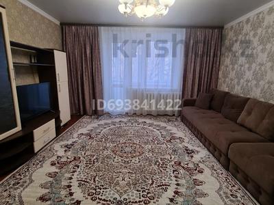 2-комнатная квартира · 53 м² · 3/5 этаж, Майкудук, Майкудук, мкр Восток-1 4 за 200 000 ₸ в Караганде, Алихана Бокейханова р-н
