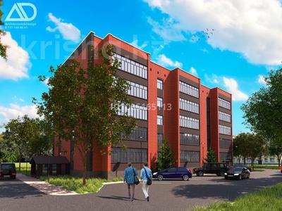 4-комнатная квартира · 115.9 м² · 5/5 этаж, Дулатова (район ЦУМа) 89 — ЦУМ, Сладкая жизнь, фитнес центр Арена за ~ 54.5 млн 〒 в Семее