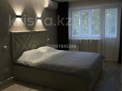 1-комнатная квартира · 40 м² · 2/10 этаж, мкр Кунаева за 7 000 ₸ в Уральске