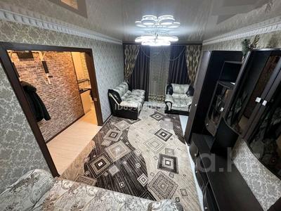 2-бөлмелі пәтер · 45 м² · 5/5 қабат, Нуркена Абдирова 26/2, бағасы: 17.5 млн ₸ в Караганде, Казыбек би р-н
