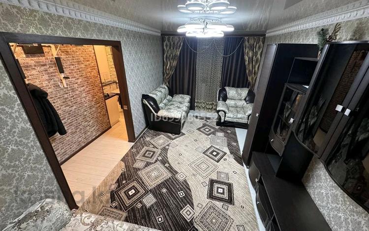 2-бөлмелі пәтер · 45 м² · 5/5 қабат, Нуркена Абдирова 26/2, бағасы: 17.5 млн ₸ в Караганде, Казыбек би р-н — фото 2