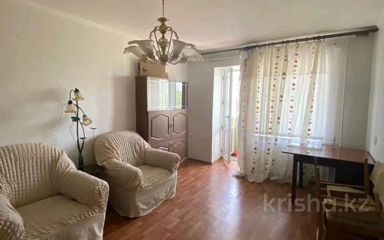 2-комнатная квартира, 44 м², 4/10 этаж, мкр Юго-Восток, мкр Юго-Восток, пр.Строителей 13