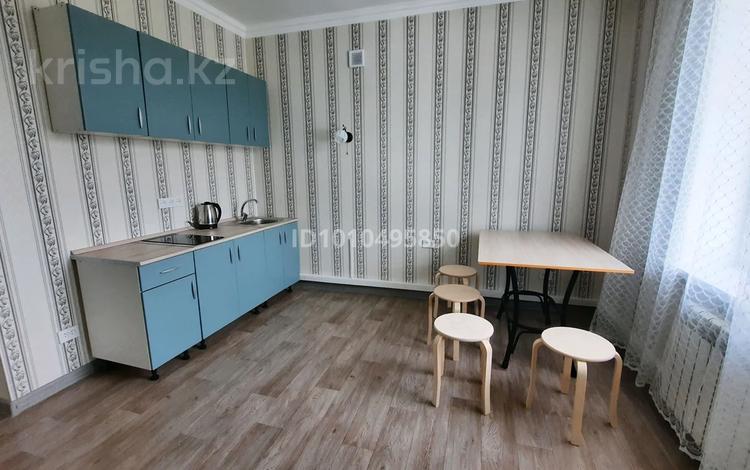 2-бөлмелі пәтер · 40 м² · 2/3 қабат, Аксункар 6 — Рыскулова-Петрова, бағасы: 23 млн ₸ в Алматы, Алатауский р-н — фото 2
