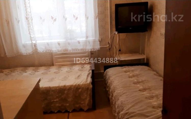 2 бөлме · 50 м² · 3 қабат, Назарбаева 93 — Толстого Назарбаева, бағасы: 45 000 ₸ в Павлодаре — фото 2
