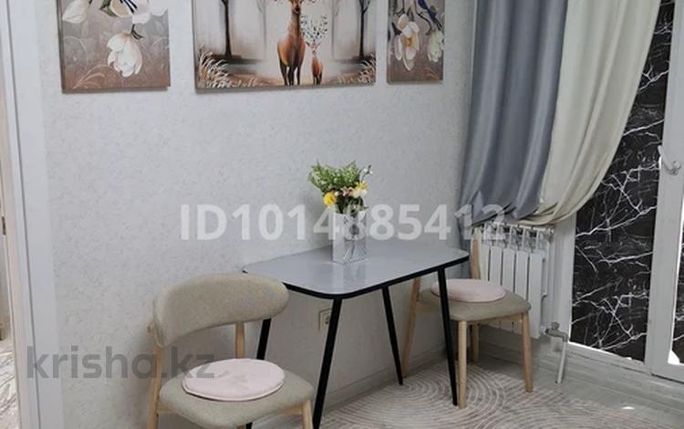 2-комнатная квартира · 48 м² · 2/12 этаж, 11 улица 37/1 — Областного акимата, рядом кафе, торговый дом Туран молл за 11 000 ₸ в Туркестане — фото 2
