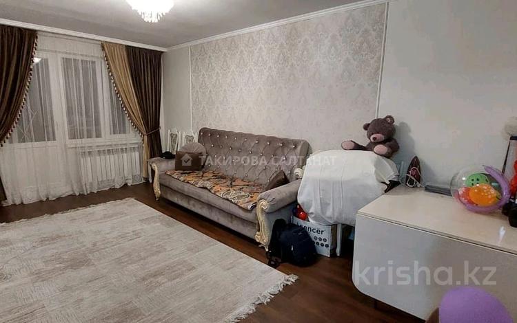 2-комнатная квартира, 47 м², 3/5 этаж, мкр Аксай-2 за 32 млн 〒 в Алматы, Ауэзовский р-н — фото 2