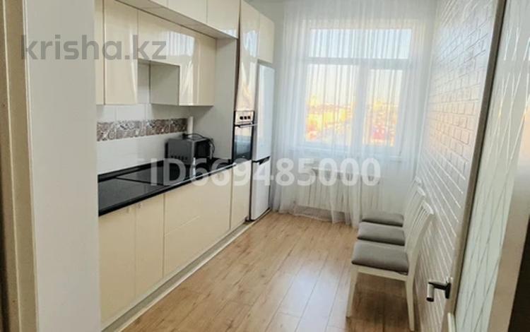 3-комнатная квартира · 82 м² · 7/7 этаж, Мәңгілік Ел 52 — Улы Дала за 370 000 ₸ в Астане, Есильский р-н — фото 10