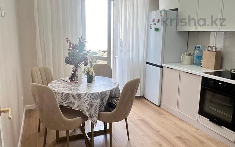 1-бөлмелі пәтер · 40 м² · 4/14 қабат, Толе би 12/1, бағасы: 250 000 ₸ в Астане, Нура р-н — фото 2