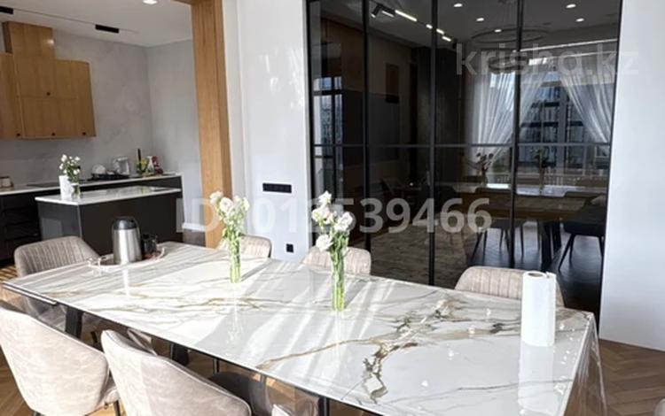 4-комнатная квартира · 178 м² · 5/9 этаж, Мангилик Ел 36 стр за 225 млн ₸ в Астане, Есильский р-н — фото 2
