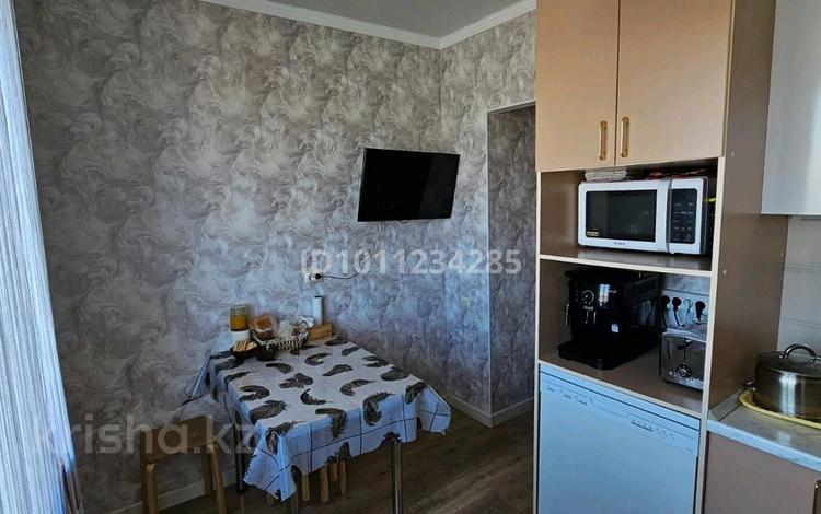 3-комнатная квартира · 73 м² · 6/6 этаж, Есет батыра 3 за 19.5 млн 〒 в Актобе — фото 2