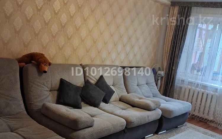 3-бөлмелі пәтер · 59 м² · 2/5 қабат, Астана 18, бағасы: 15 млн ₸ в Аксу — фото 2