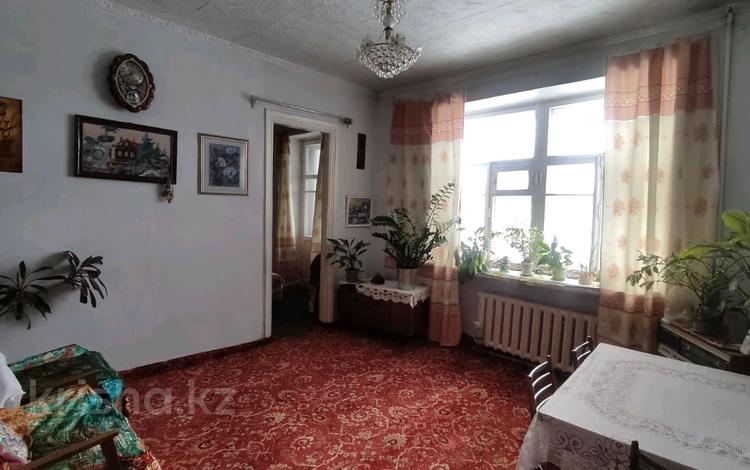 2-бөлмелі пәтер · 48 м² · 2/2 қабат, Бажова 1/11, бағасы: 12.7 млн ₸ в Усть-Каменогорске, Ульбинский — фото 2