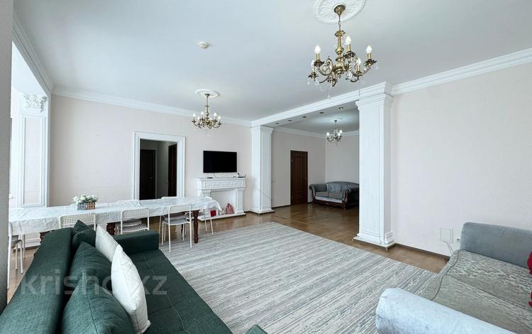 3-комнатная квартира · 115.1 м² · 14/18 этаж, Д. Кунаева 35/1 за 57 млн 〒 в Астане, Есильский р-н — фото 2