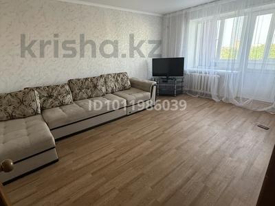2-бөлмелі пәтер · 52 м² · 8/9 қабат, ул. Жукова 15/1, бағасы: 16 млн ₸ в Уральске, мкр Школьник