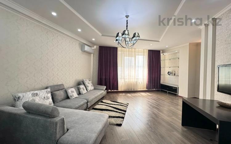 2-комнатная квартира · 100 м² · 18/30 этаж, Аль-Фараби 7 за 700 000 ₸ в Алматы, Бостандыкский р-н — фото 17