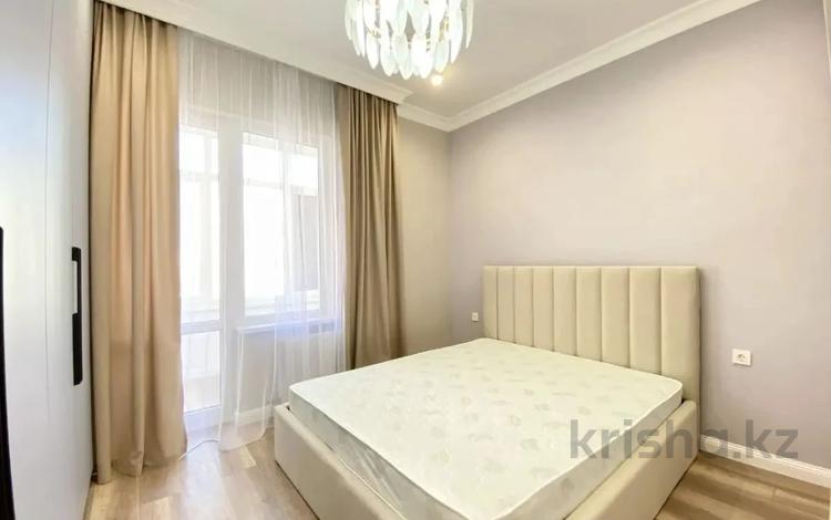 1-комнатная квартира, 50 м², 7/21 этаж помесячно, Гагарина 310 за 280 000 〒 в Алматы, Бостандыкский р-н — фото 8