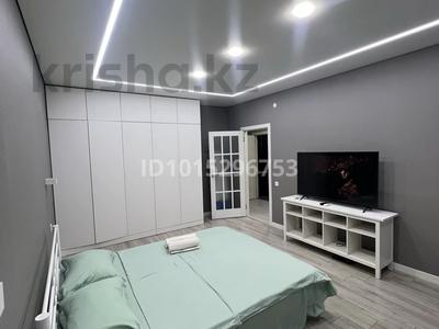 1-бөлмелі пәтер · 48 м² · 15/17 қабат, Варламова 27д, бағасы: 20 000 ₸ в Алматы, Алмалинский р-н