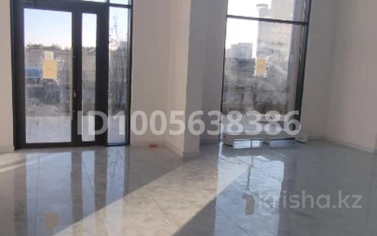 Свободное назначение, офисы, магазины и бутики, салоны красоты, медцентры и аптеки, образование, развлечения, конференц-залы, кабинеты и рабочие места · 103.6 м² за 700 000 〒 в Астане — фото 9