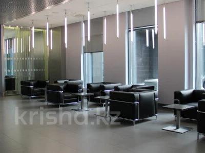 Свободное назначение, офисы, медцентры и аптеки, образование · 3500 м² за 3.5 млрд 〒 в Астане, Есильский р-н